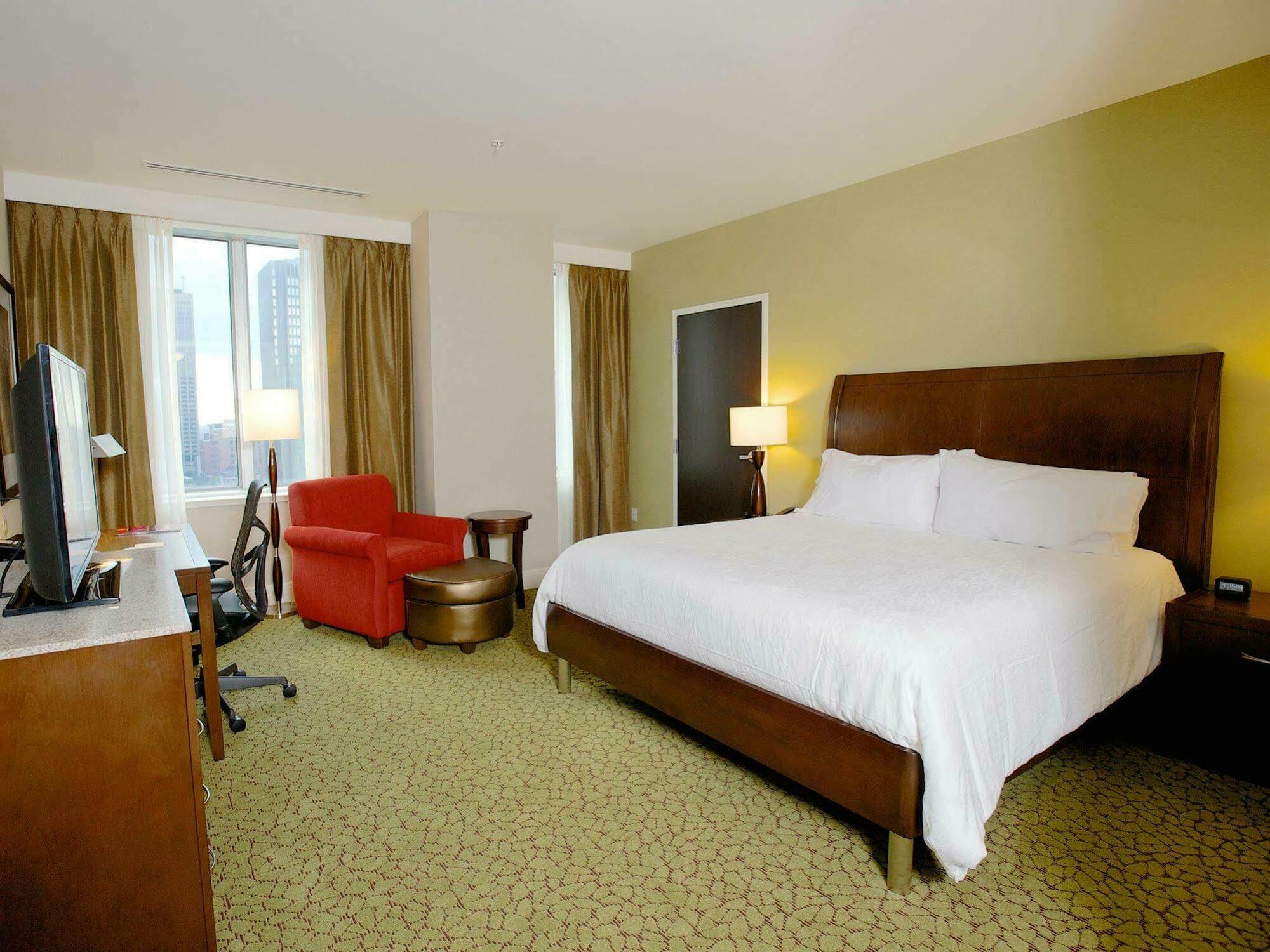 The Hilton Garden Inn Buffalo-Downtown Exterior foto