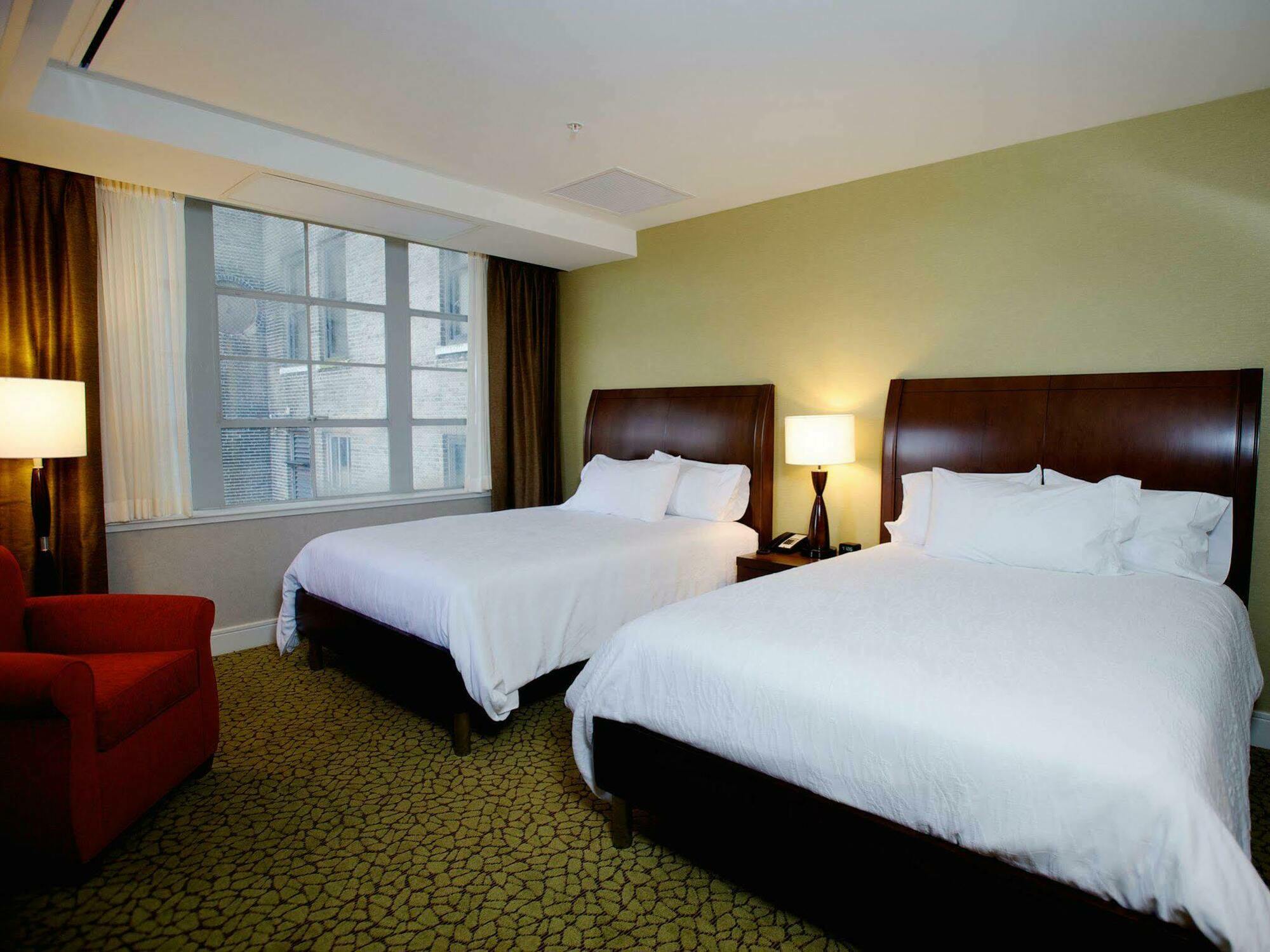 The Hilton Garden Inn Buffalo-Downtown Exterior foto